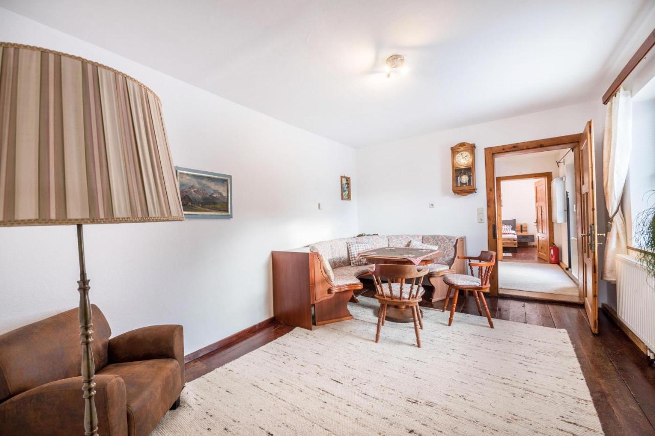 Apartment Maratim zur Zugspitze Ehrwald Exterior foto